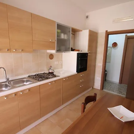 Santa Gilla לינה וארוחת בוקר קליארי