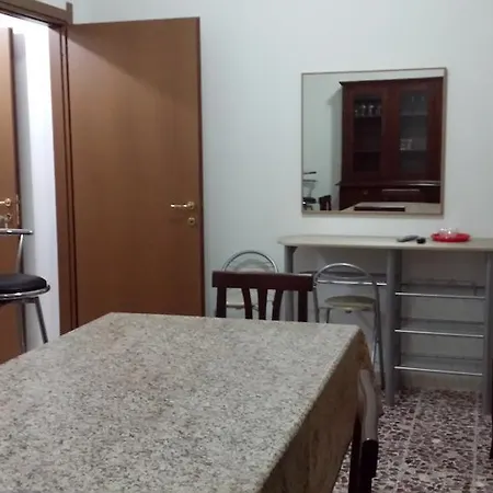 Couette-café Santa Gilla 2*